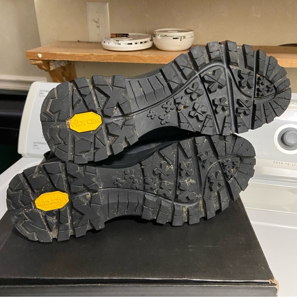 Men’s Frye Korver Utility Boot - Picture 7 of 10